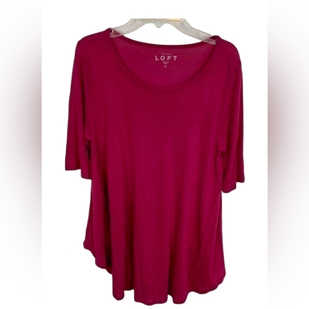 🎉2/$10 Ann Taylor Loft Top Small NWT
